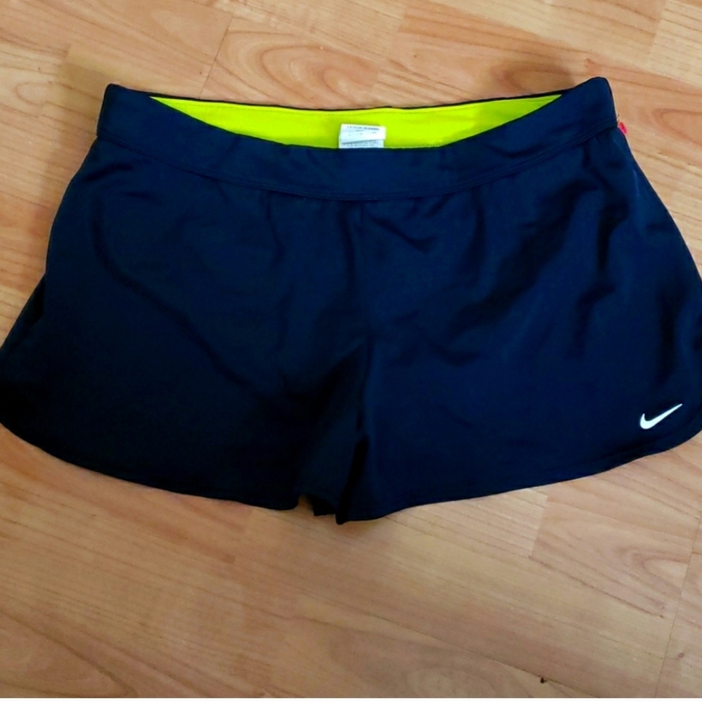 Nike black short shorts